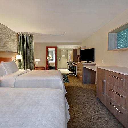 Home2 Suites By Hilton Boston South Bay Εξωτερικό φωτογραφία
