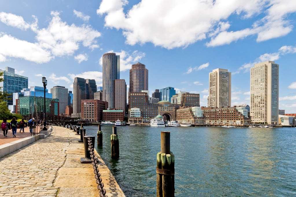 Home2 Suites By Hilton Boston South Bay Εξωτερικό φωτογραφία