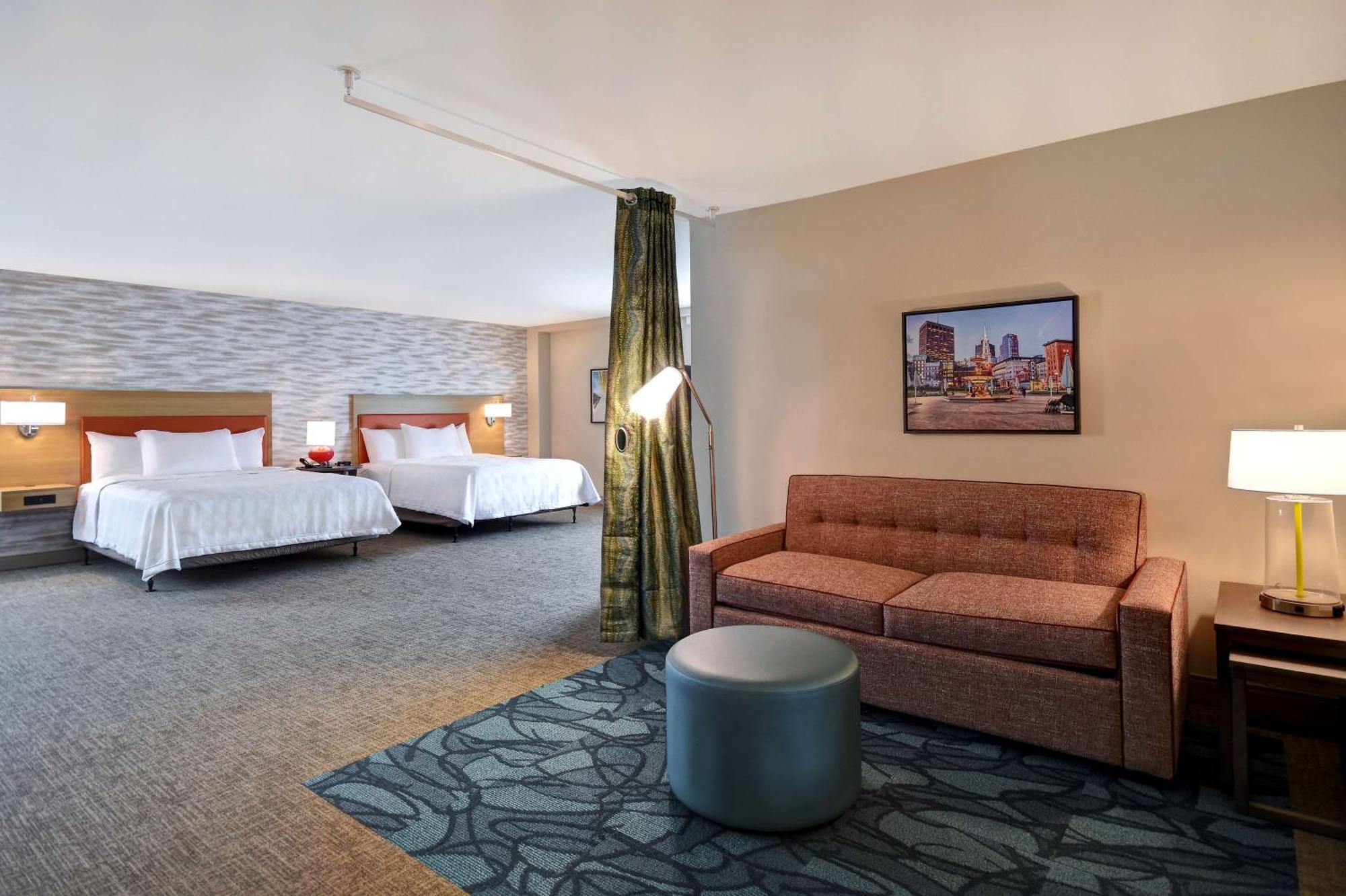 Home2 Suites By Hilton Boston South Bay Εξωτερικό φωτογραφία