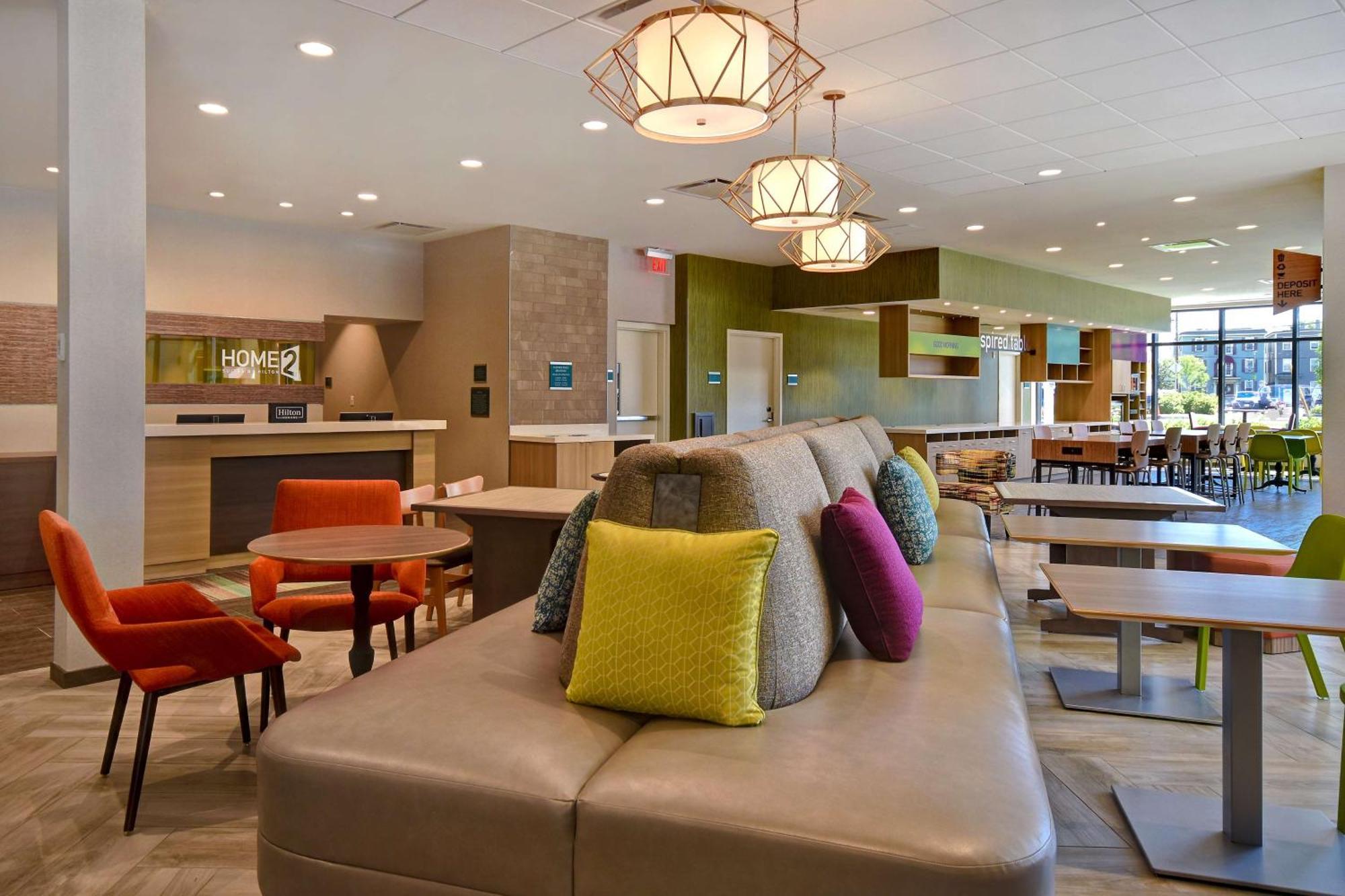Home2 Suites By Hilton Boston South Bay Εξωτερικό φωτογραφία