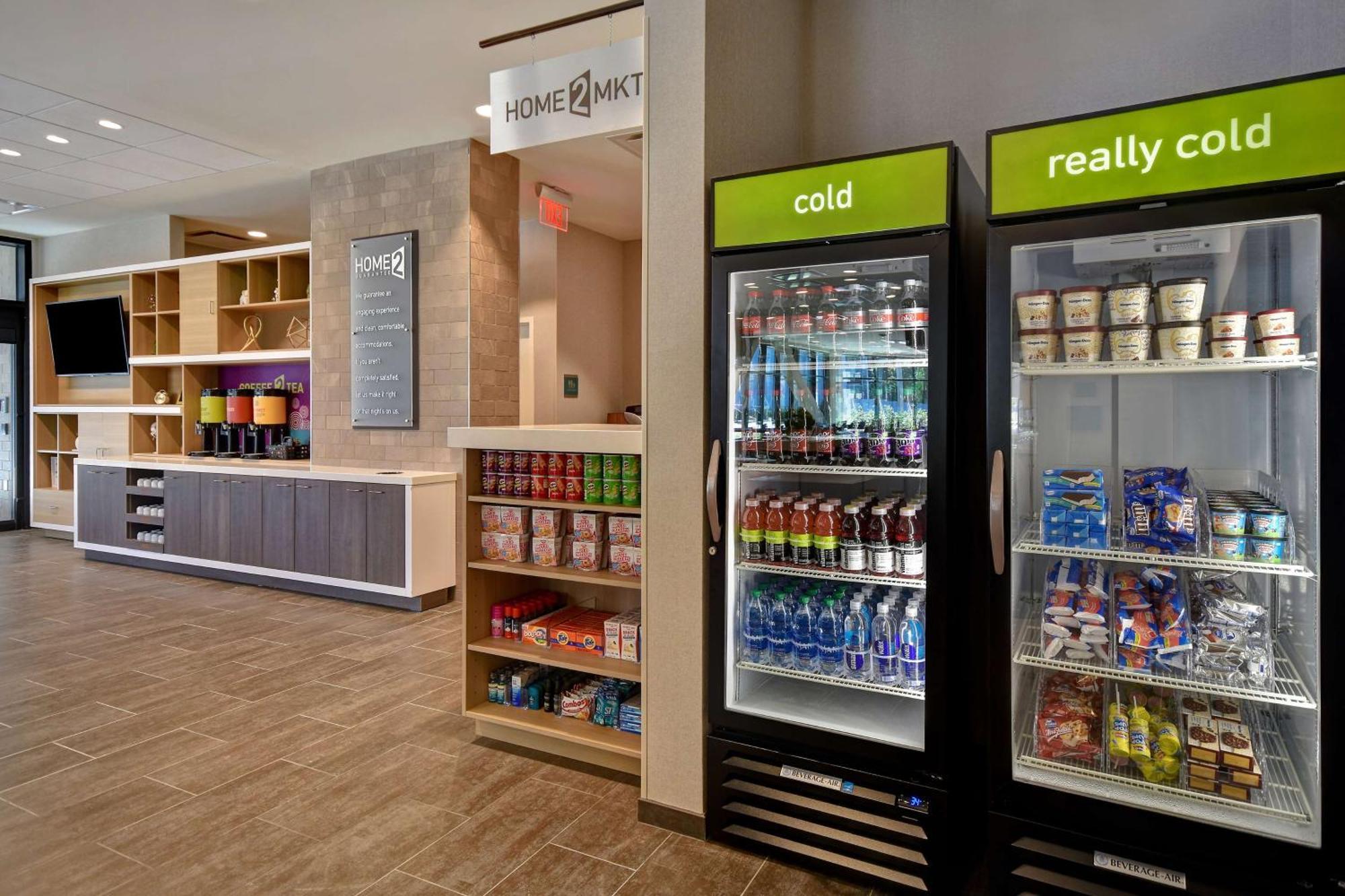 Home2 Suites By Hilton Boston South Bay Εξωτερικό φωτογραφία