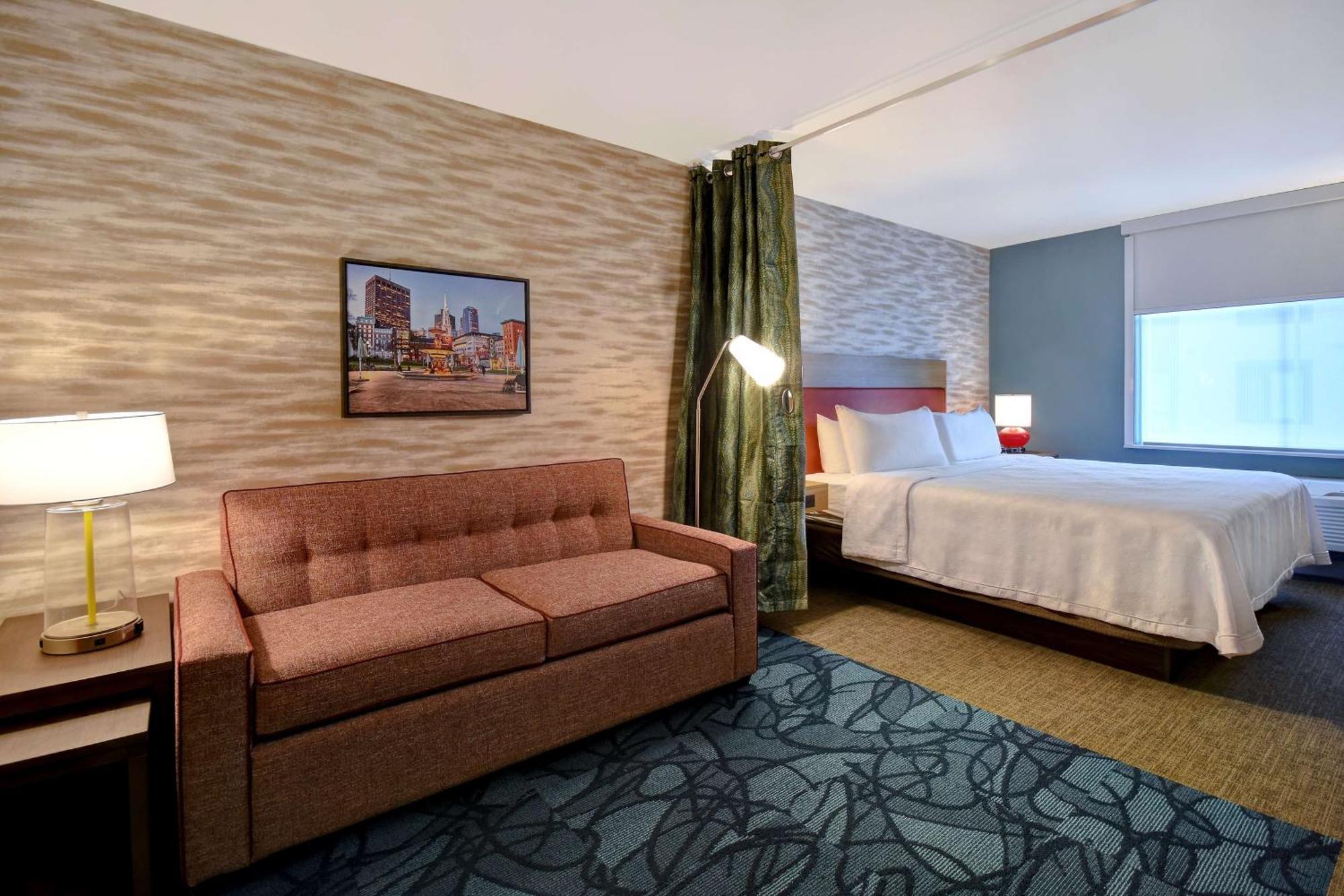 Home2 Suites By Hilton Boston South Bay Εξωτερικό φωτογραφία