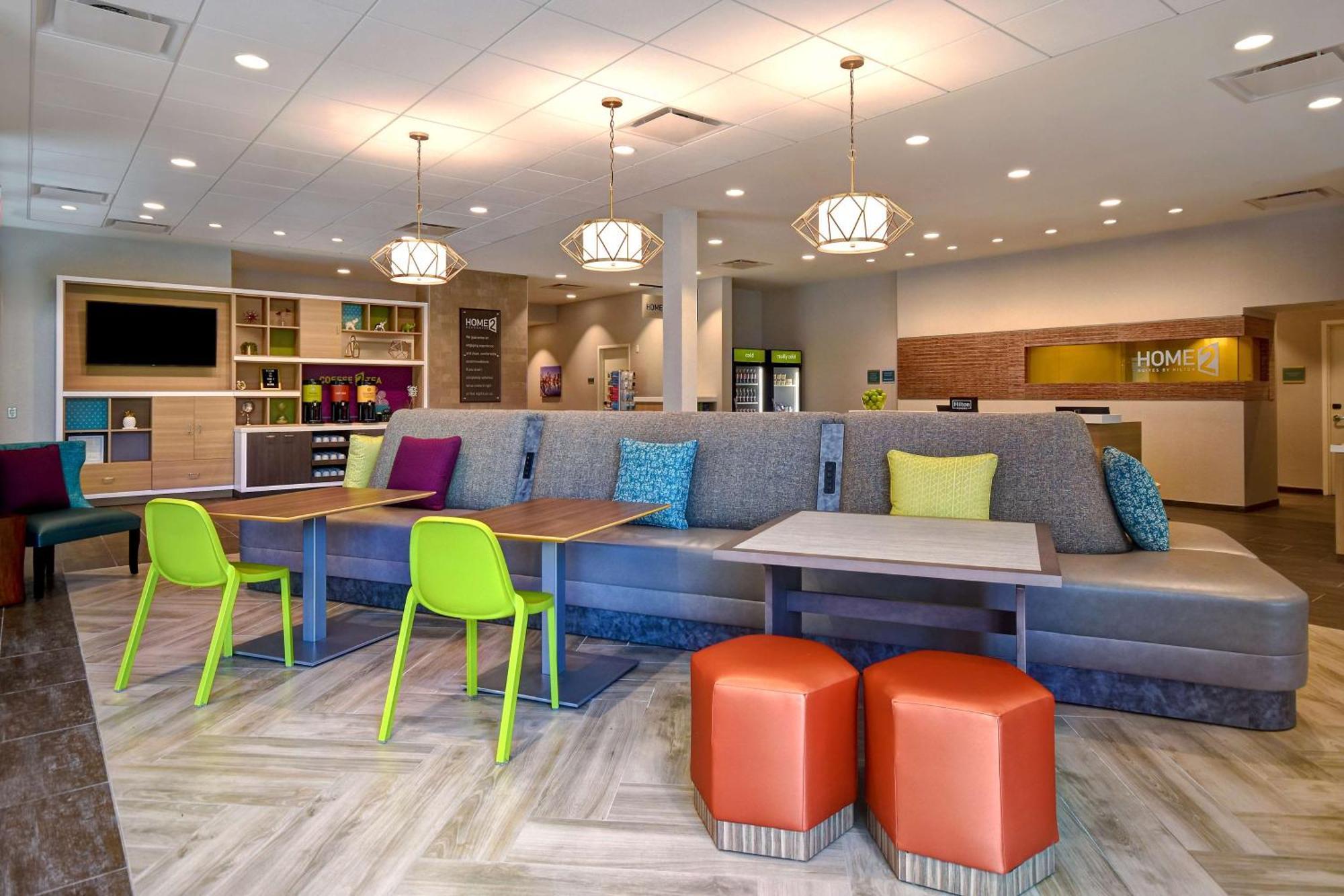 Home2 Suites By Hilton Boston South Bay Εξωτερικό φωτογραφία